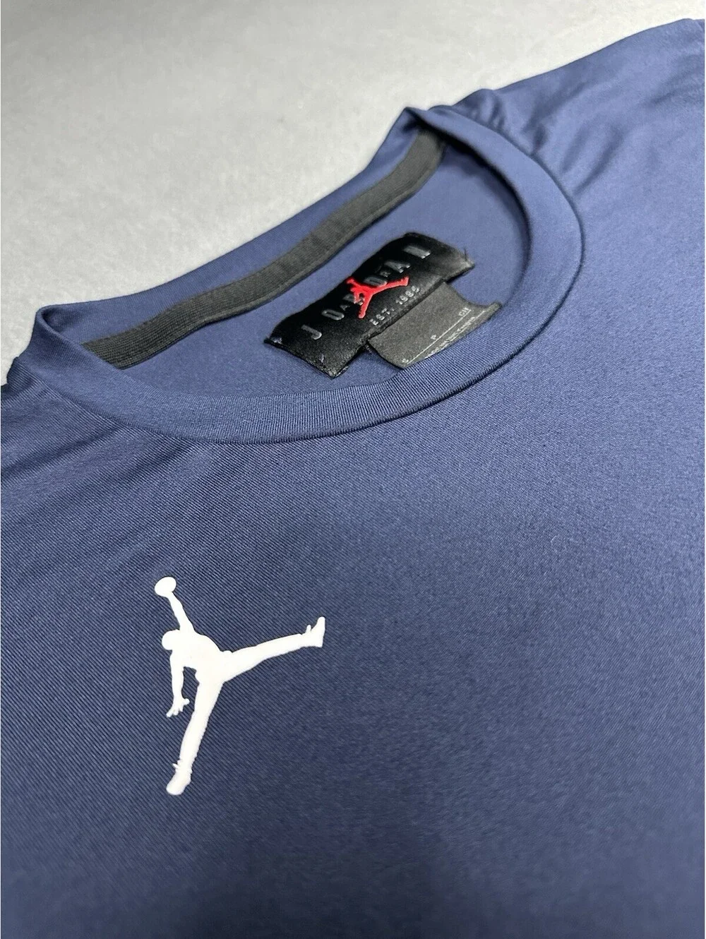 Nike Jordan Mens Dri-Fit Training T-Shirt Short Sleeve SM